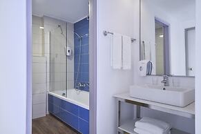 Epsilon Hotel Apartments