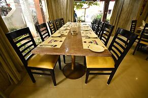 Hotel Campal