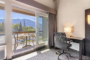 Best Western Plus Banff International Lodge