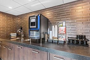 Best Western Plus Banff International Lodge