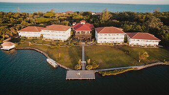 Umaya Resort & Adventures