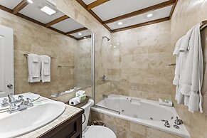 Umaya Resort & Adventures