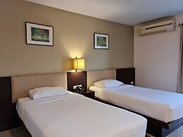 Naris Art Hotel