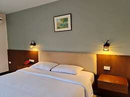 Naris Art Hotel