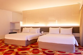 The 5 Elements Hotel