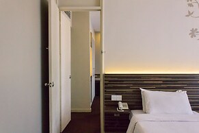 The 5 Elements Hotel