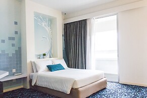 The 5 Elements Hotel