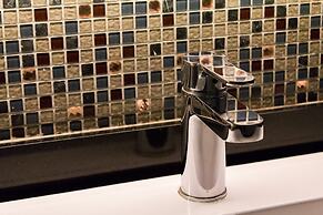 The 5 Elements Hotel