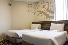 The 5 Elements Hotel