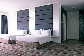 The 5 Elements Hotel