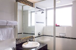 The 5 Elements Hotel