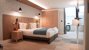The Pillar Hotel