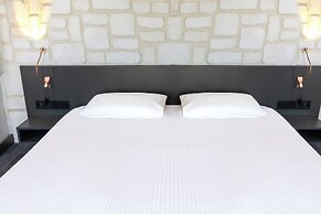 Mene City Hotel
