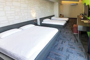 Mene City Hotel