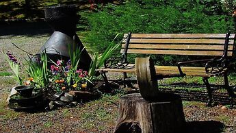 Christchurch City & Country Cottages - Clarence Cottage