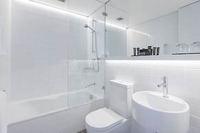 ADGE Hotel & Residences