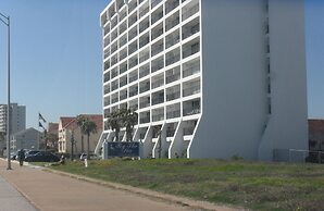 By The Sea Gulf View Deluxe Condo