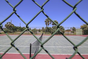 By The Sea Gulf View Deluxe Condo