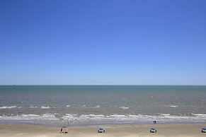 By The Sea Gulf View Deluxe Condo