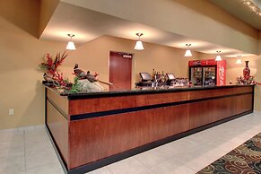 Cobblestone Hotel & Suites – Broken Bow