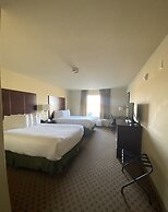 Cobblestone Hotel & Suites – Broken Bow