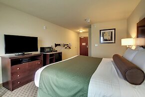 Cobblestone Hotel & Suites – Broken Bow