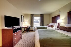 Cobblestone Hotel & Suites – Broken Bow
