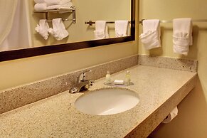 Cobblestone Hotel & Suites – Broken Bow