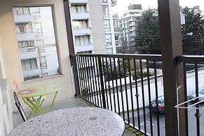 MondeLiving Robson Living