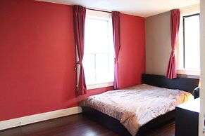 MondeLiving Robson Living