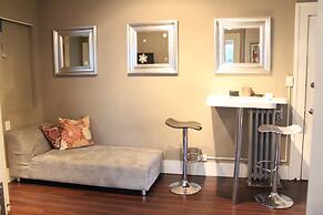 MondeLiving Robson Living