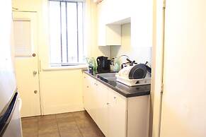 MondeLiving Robson Living