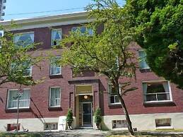 MondeLiving Robson Living