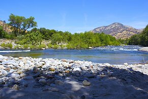 Rio Sierra Riverhouse