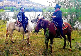 Rio Sierra Riverhouse