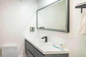 Les Suites de Laviolette Ascend Hotel Collection