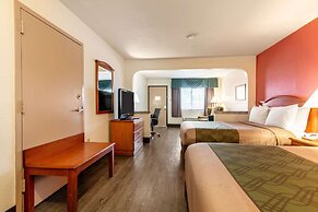 Econo Lodge Inn & Suites
