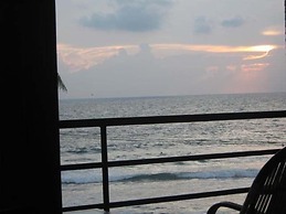 The Ocean Park Beach Resort