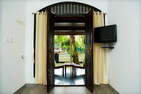 Bamboo Lagoon Backwater Front Resort