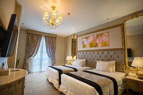 Amaroossa Royal Bogor