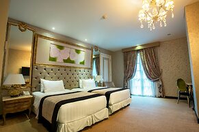 Amaroossa Royal Bogor