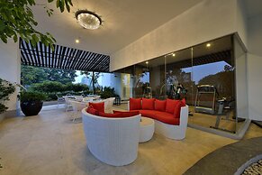 Amaroossa Royal Bogor