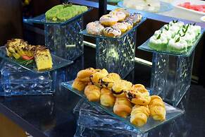 Oak Tree Emerald Hotel & Conventions Semarang