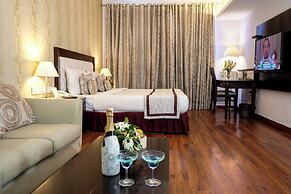 TreeHouse Queens Pearl