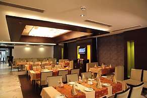 TreeHouse Queens Pearl