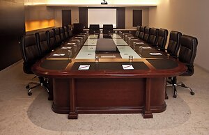 TreeHouse Queens Pearl