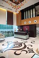 TreeHouse Queens Pearl