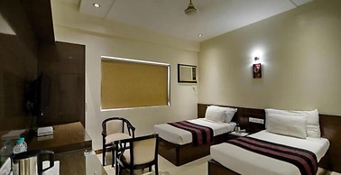 Hotel Karan Vilas