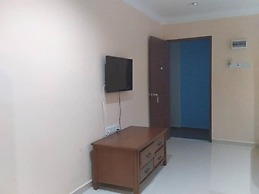 Penarak Bamboo Beach Motel