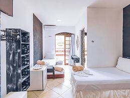 VELINN Pousada Casa de Pedra Ilhabela